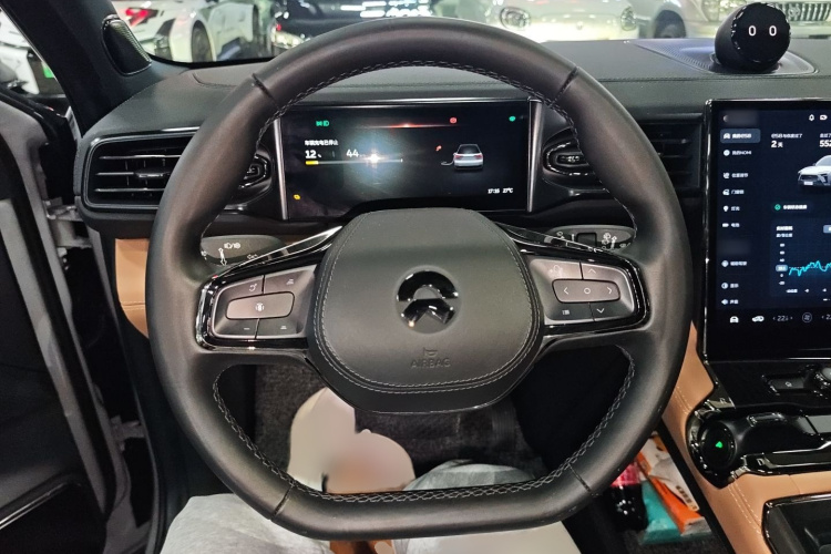 蔚来ES8 2020款 415KM 七座版局部细节13