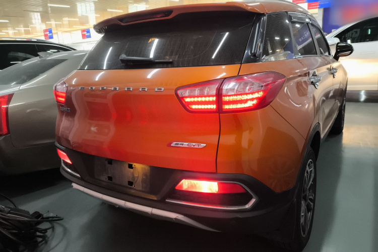 猎豹汽车 猎豹CS9 2017款 1.5L CVT精英型车身外观6