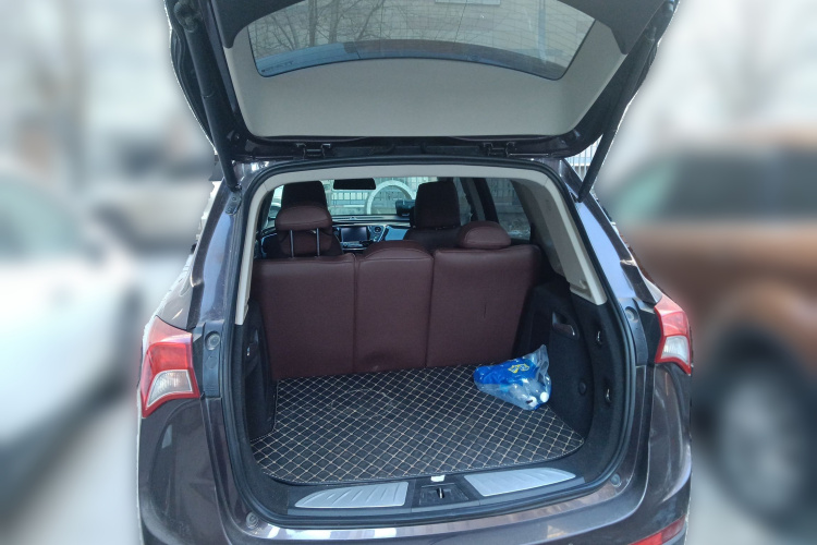 别克 昂科威 2018款 28T 四驱豪华型中控内饰23