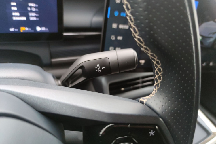 领克07 2024款 EM-P 126长续航 Ultra局部细节18