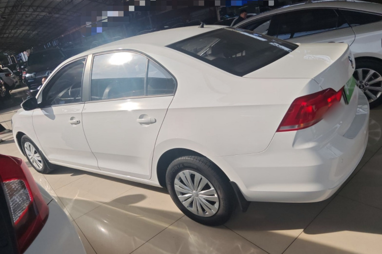 大众 桑塔纳 2021款 1.5L 自动风尚版车身外观4