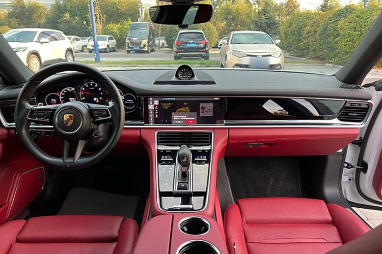 保时捷 2021款 Panamera 2.9T中控内饰7005