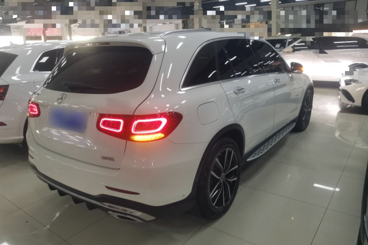 奔驰GLC 2020款 改款 GLC 300 L 4MATIC 动感型车身外观7