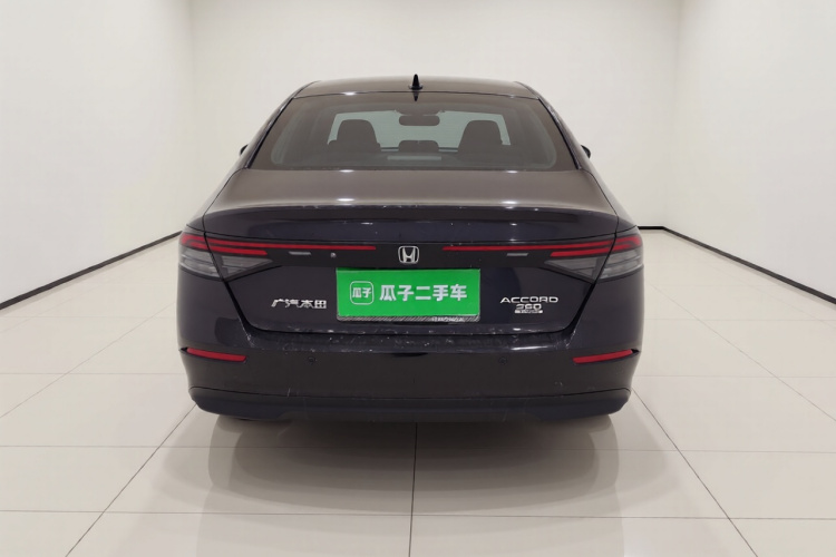 本田 雅阁 2023款 260TURBO 智享版车身外观6