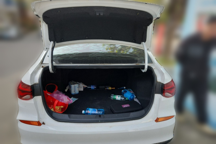 雪佛兰 科鲁泽 2020款 轻混 Redline 320T 双离合欢快版中控内饰23