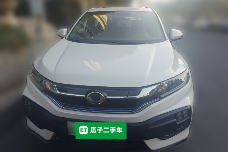 思铭 东风本田X-NV 2020款 风驰版车身外观2