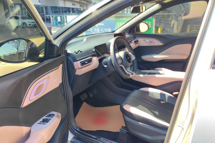 比亚迪 海鸥 2024款 荣耀版 305km 活力版中控内饰7003