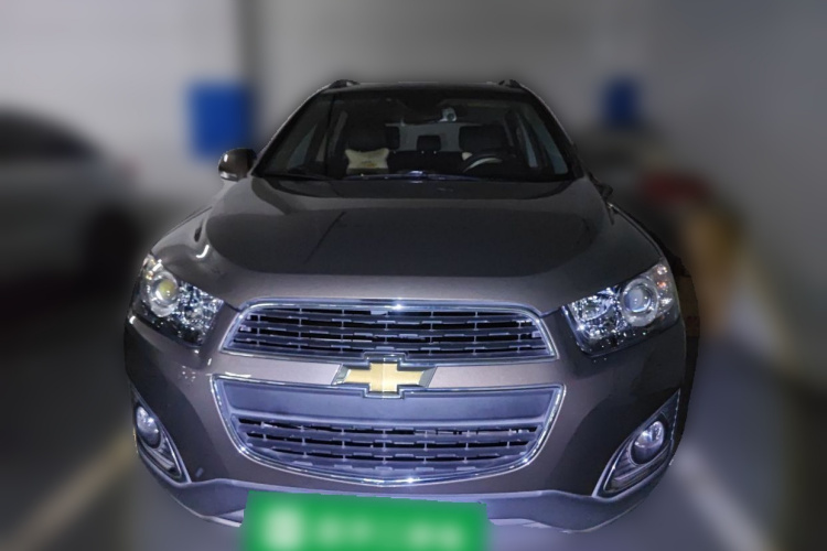 雪佛兰 科帕奇 2015款 2.4L 四驱旗舰版 7座车身外观2