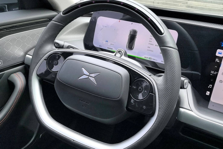 小鹏P7 2021款 480E中控内饰7005