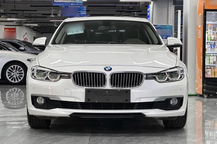 宝马3系 2019款 320Li 时尚型车身外观6002