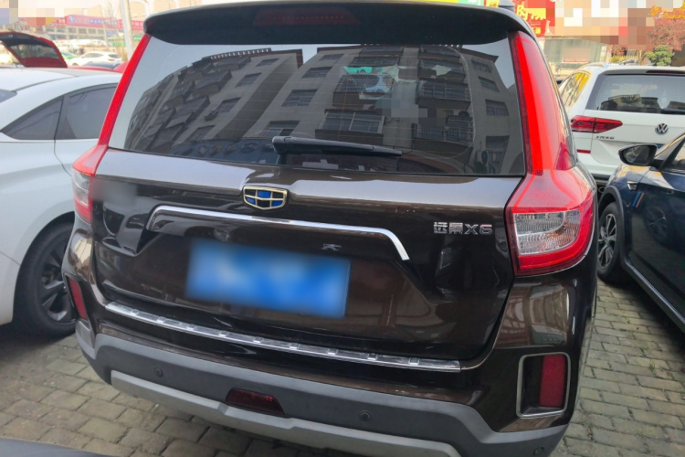 吉利汽车 远景X6 2016款 1.3T CVT旗舰型车身外观6