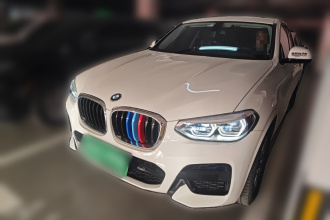 宝马X4 2021款 xDrive 25i M运动套装