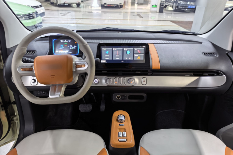 长安启源 长安Lumin 2024款 205km 启航版中控内饰7003