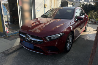奔驰A级 2020款 A 200 L 运动轿车