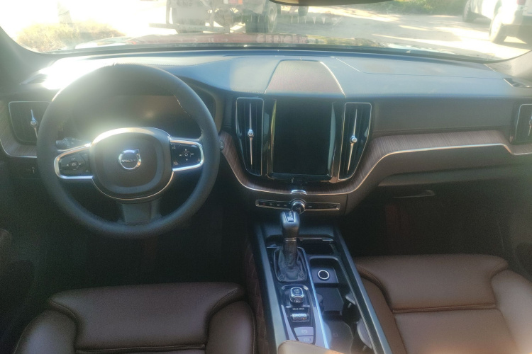 沃尔沃XC60 2021款 T5 四驱智远豪华版中控内饰12