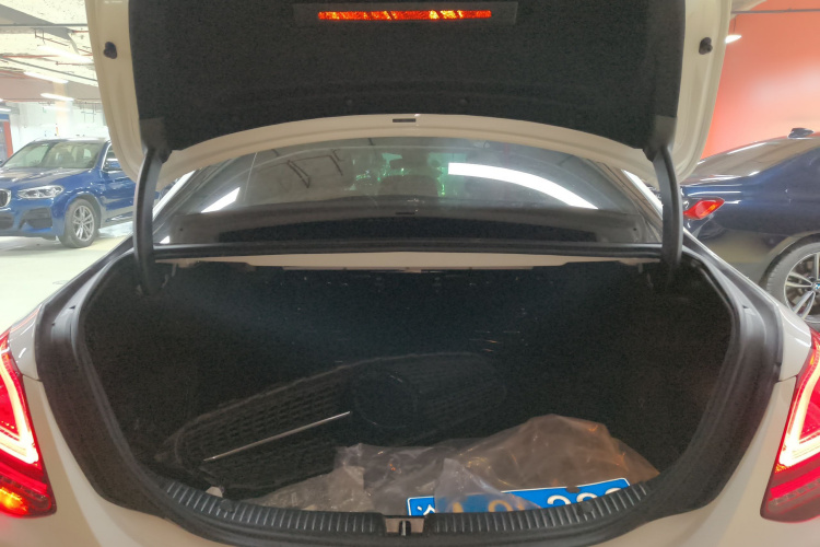 奔驰C级 2021款 C 260 L 运动星耀臻藏版局部细节23