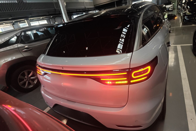 零跑汽车 零跑C11 2026款 纯电 640激光雷达智尊版车身外观6004