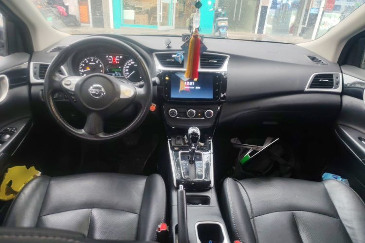 日产 轩逸 2019款 1.6XV CVT智联尊享版 国VI中控内饰12