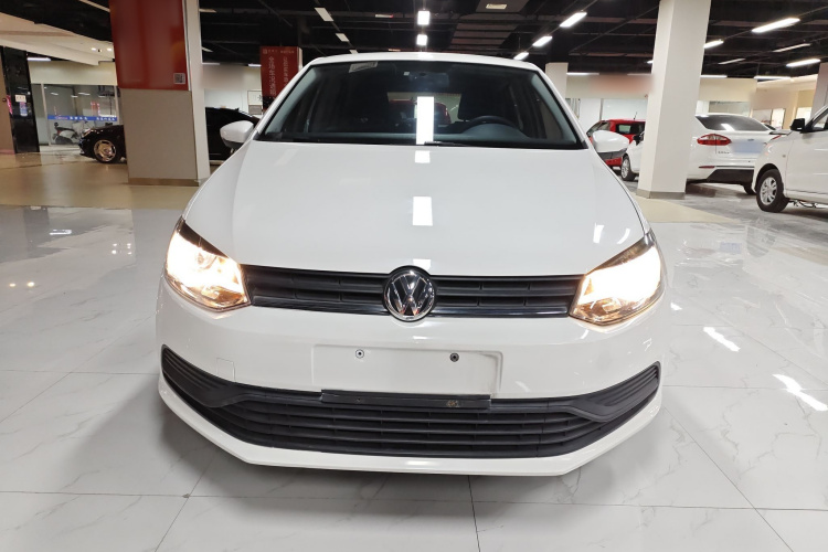 大众 Polo 2016款 1.4L 自动风尚型车身外观2