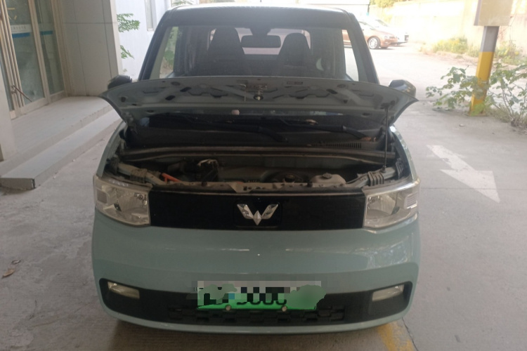 五菱汽车 宏光MINIEV 2021款 马卡龙臻享款 磷酸铁锂机舱底盘24