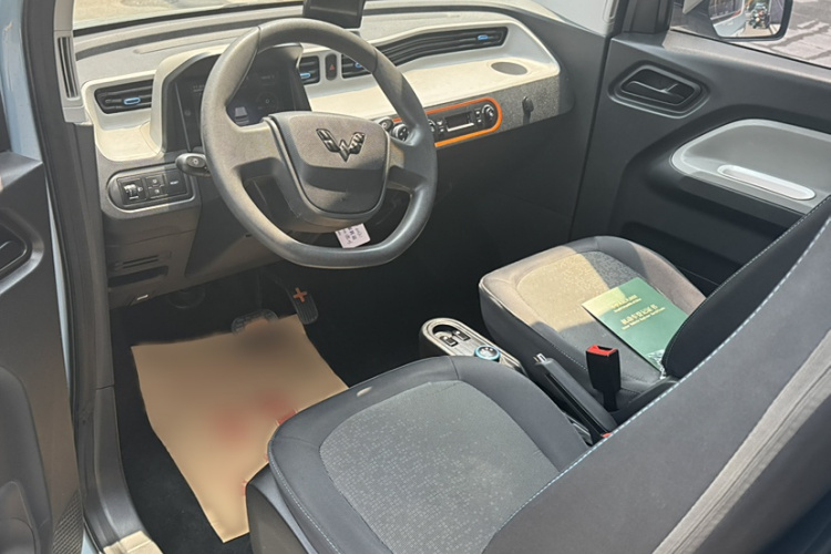 五菱汽车 宏光MINIEV 2020款 悦享款 磷酸铁锂中控内饰7002