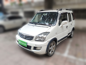 铃木 北斗星X5 2015款 1.0L 精英型