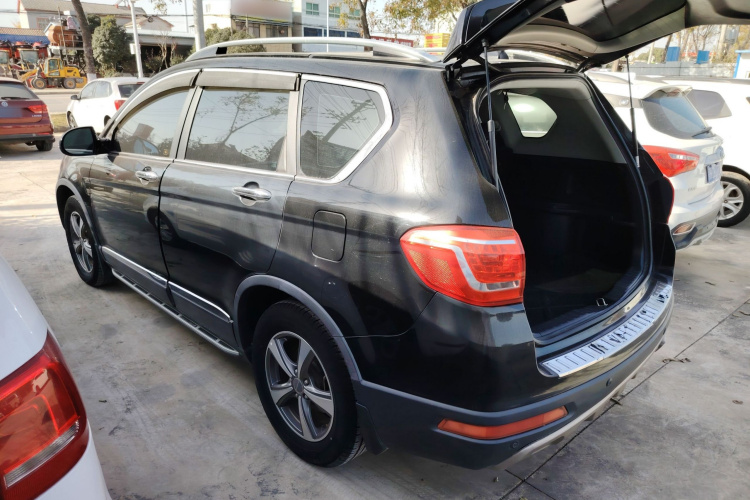 哈弗H6 2015款 改款 运动版 1.5T 手动两驱精英型车身外观4