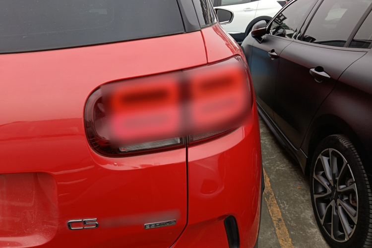 雪铁龙 天逸 C5 AIRCROSS 2017款 350THP 豪华型车身外观9