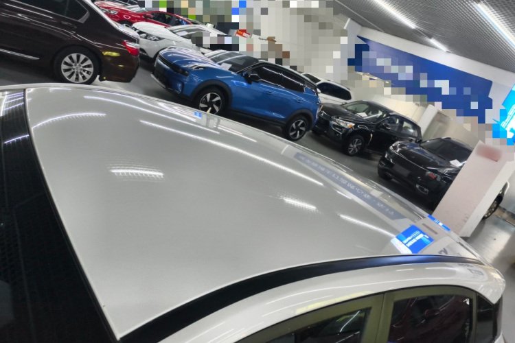 哪吒汽车 哪吒V 2022款 潮 400 Lite局部细节57