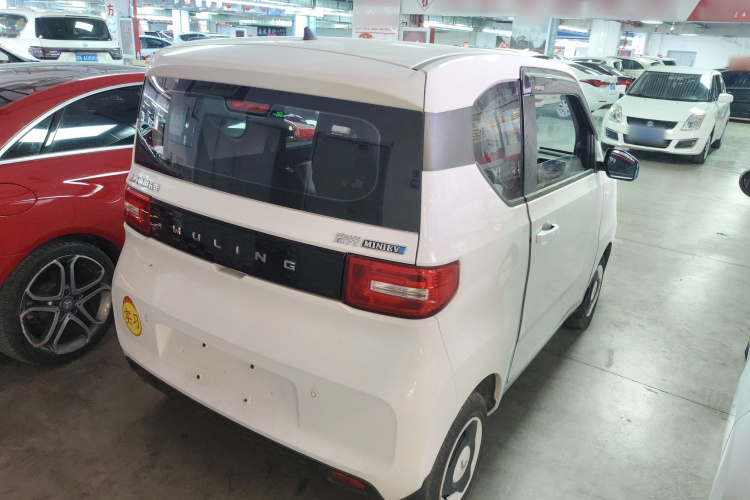 五菱汽车 宏光MINIEV 2022款 轻松款 三元锂车身外观7