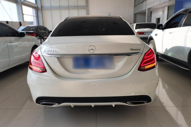 奔驰C级 2017款 改款 C 200 L 4MATIC 运动版车身外观6