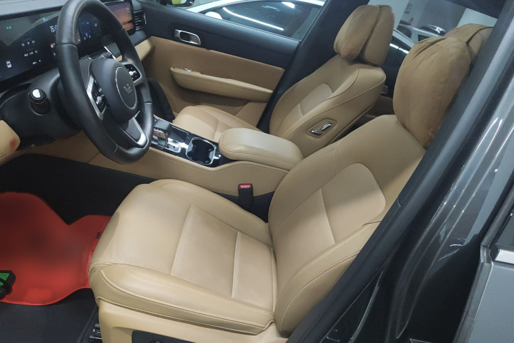 理想汽车 理想ONE 2021款 增程6座版局部细节19