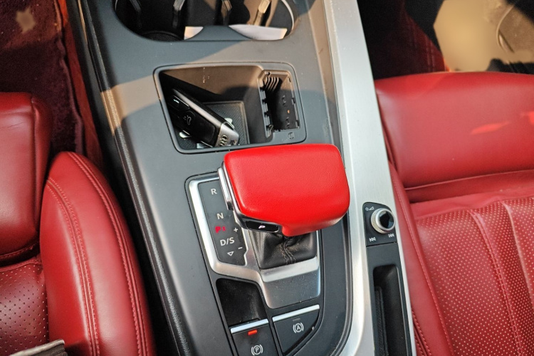 奥迪A4L 2020款 40 TFSI 豪华动感型局部细节18