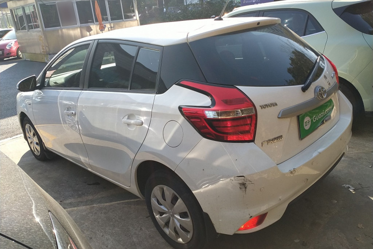 丰田 YARiS L 致炫 2016款 改款 1.5E CVT魅动版车身外观4