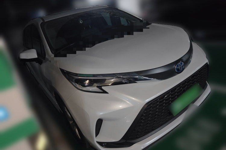 丰田 格瑞维亚 2023款 2.5L混动 舒适版车身外观3