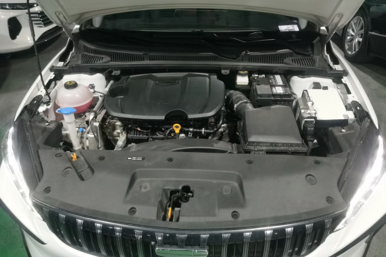 吉利汽车 2024款 缤瑞COOL 1.5T DCT龙腾版机舱底盘24