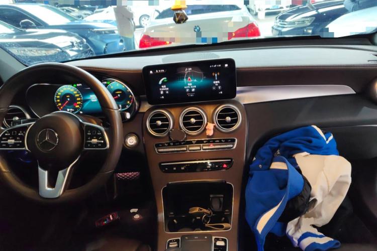 奔驰GLC 2021款 GLC 260 L 4MATIC 豪华型中控内饰7002