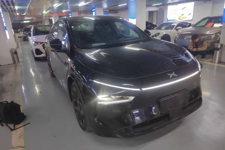 小鹏G7 2025款 702 超长续航 Max车身外观3