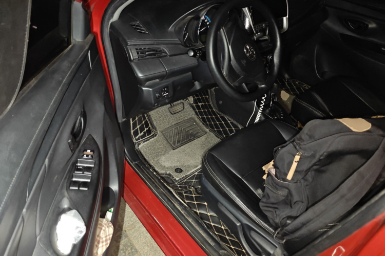 丰田 YARiS L 致享 2017款 1.5E CVT魅动版中控内饰20