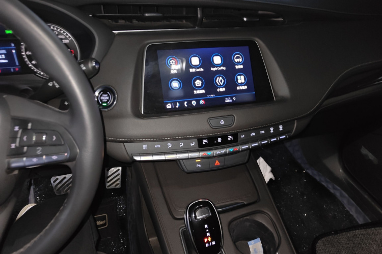 凯迪拉克XT4 2022款 28T 两驱风尚型局部细节16