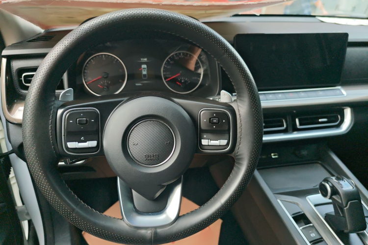 长城 炮 2023款 2.0T商用版自动柴油四驱精英型长箱GW4D20M局部细节13