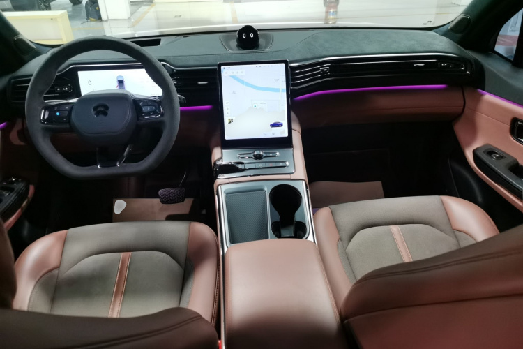 蔚来EC6 2020款 605KM 运动版中控内饰7002