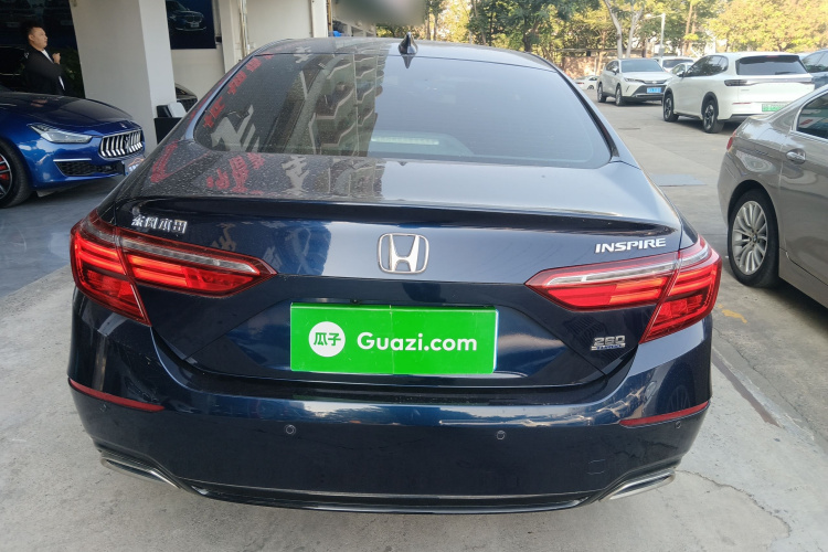 本田 英仕派 2022款 260TURBO 精致版车身外观6