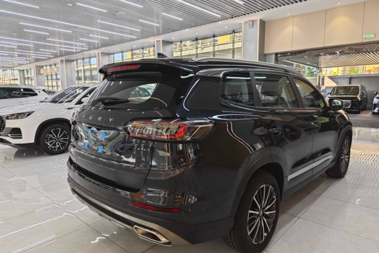 奇瑞 瑞虎8 PLUS 2023款 290TGDI DCT新享版车身外观6006