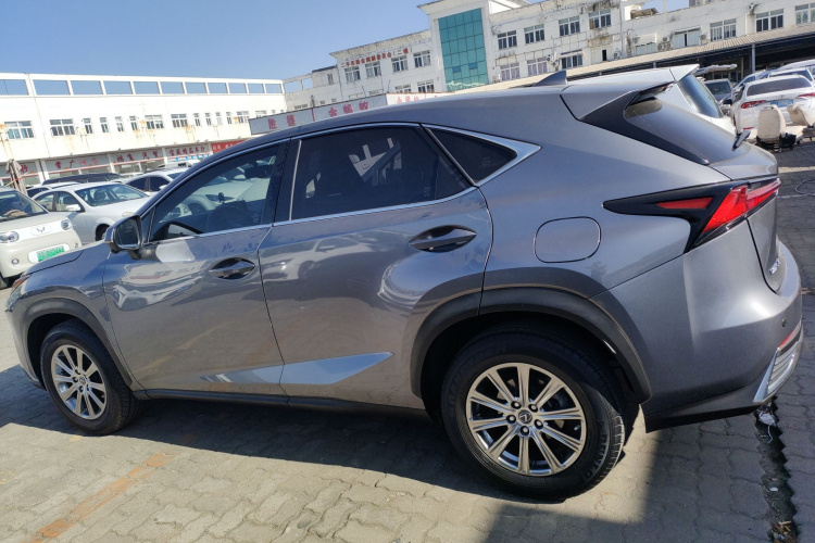 雷克萨斯NX 2020款 200 前驱 锋行版 国V车身外观4