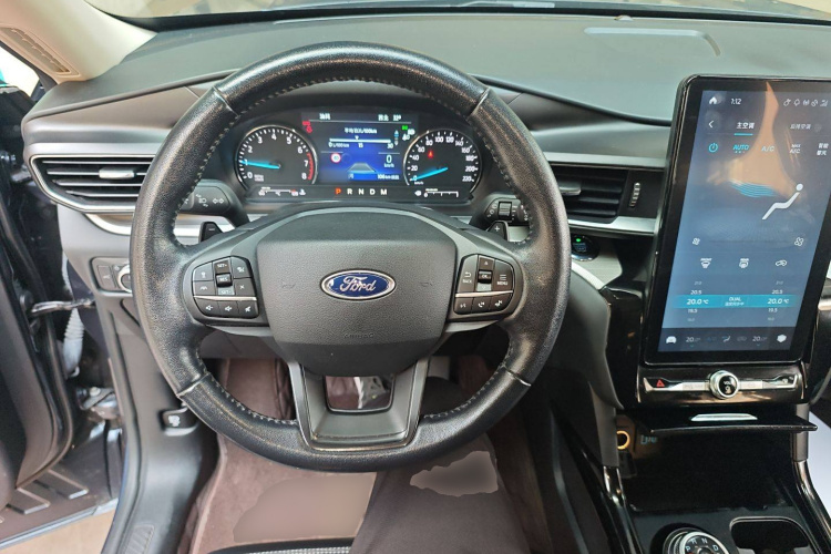 福特 探险者 2020款 EcoBoost 285 后驱风尚版 6座中控内饰13