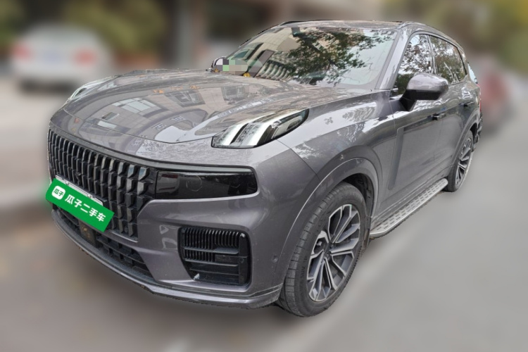 领克09 EM-P 2023款 2.0TD EM-P 远航版PM 六座车身外观1