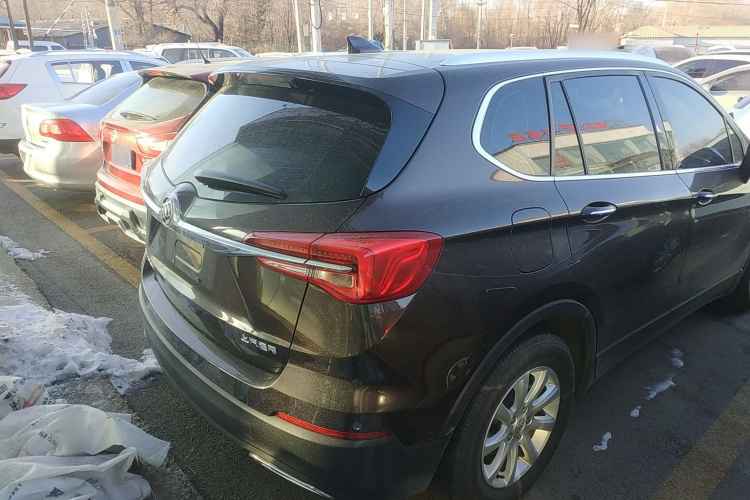 别克 昂科威 2020款 20T 两驱精英型车身外观6