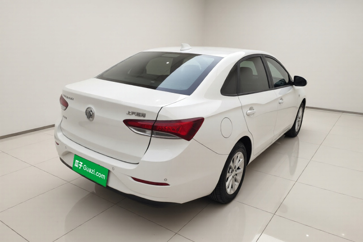 别克 英朗 2019款 15T 双离合进取型 国VI车身外观7