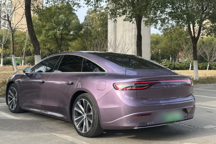 鸿蒙智行 智界S7 2025款 785km Ultra车身外观6010